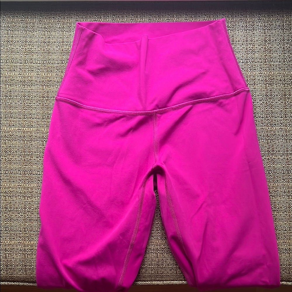 Lululemon Athletica Pink align leggings 23”